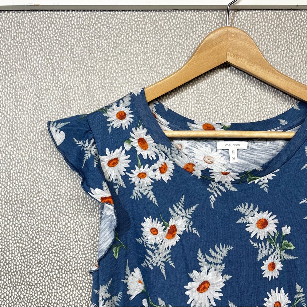 XL Maurice’s Flutter Cap Sleeve Daisy Knit Tee - Picture 2 of 7